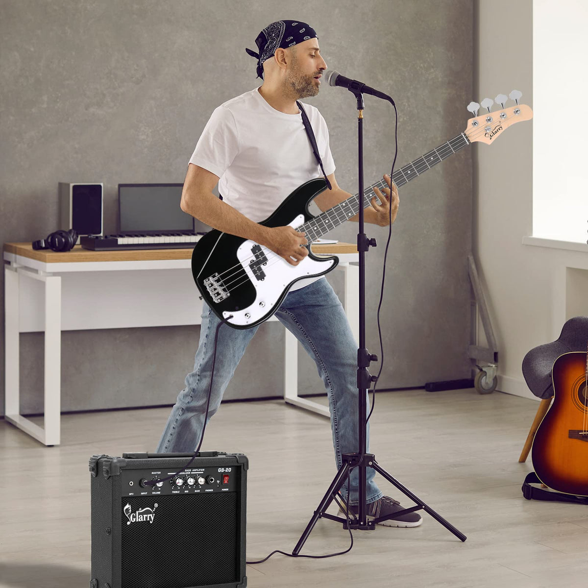 Full Size 4 String Basswood Electric Bass Guitar Beginner Kit with 20W Amp O1085