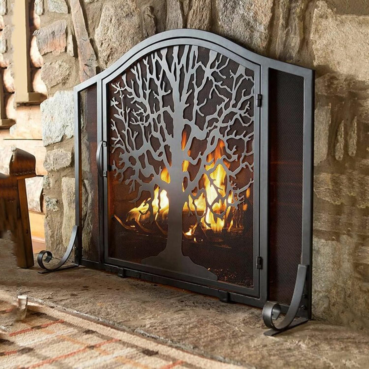 Wrought Iron Fireplace Screen with Locking Doors Y556218