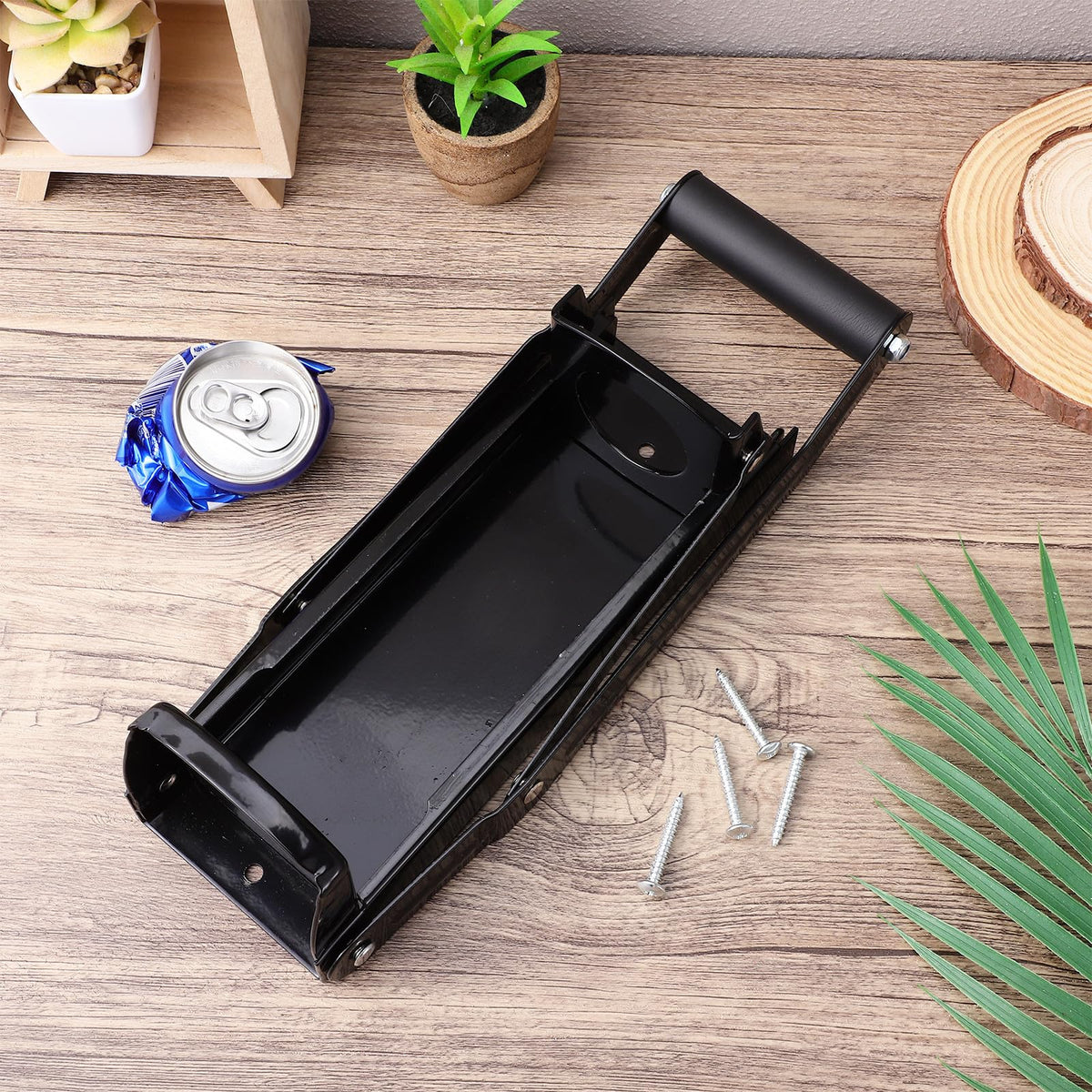 Heavy Duty Wall Mounted Soda Can Crusher with Bottle Opener C458002